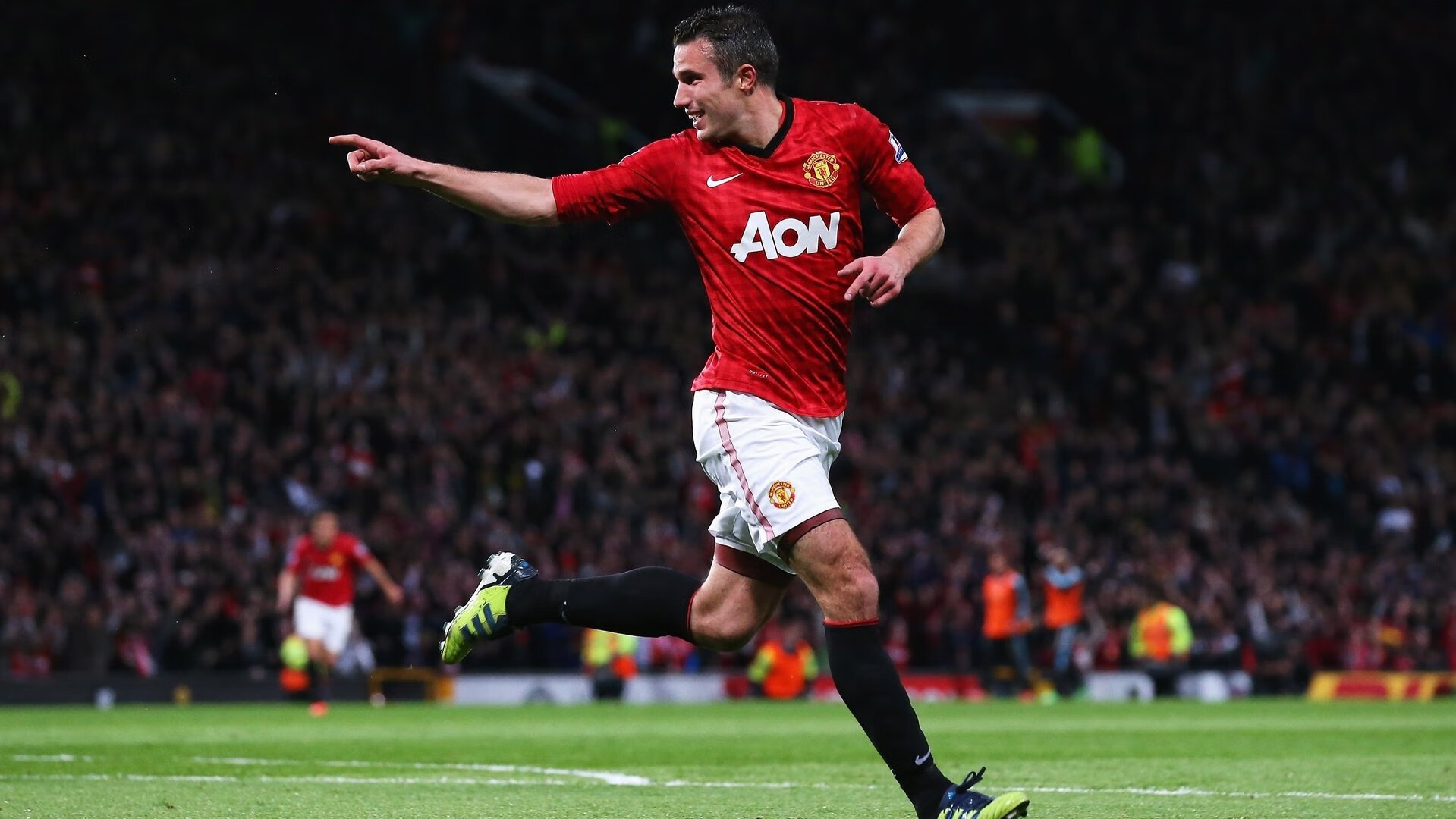 空手道型比赛 选手动作干脆利落赢得高分